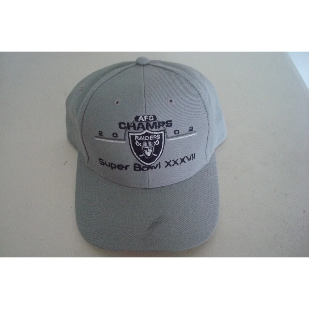 RAIDERS SUPER BOWL CHAMPS      Strapback BEACH GOLF DEADSTOCK HAT CAP VINTAGE H2